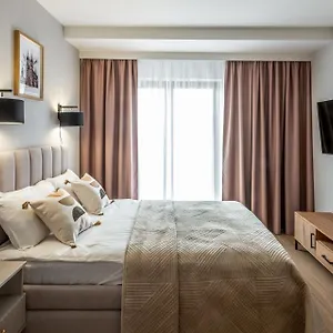 Iron Apartmán