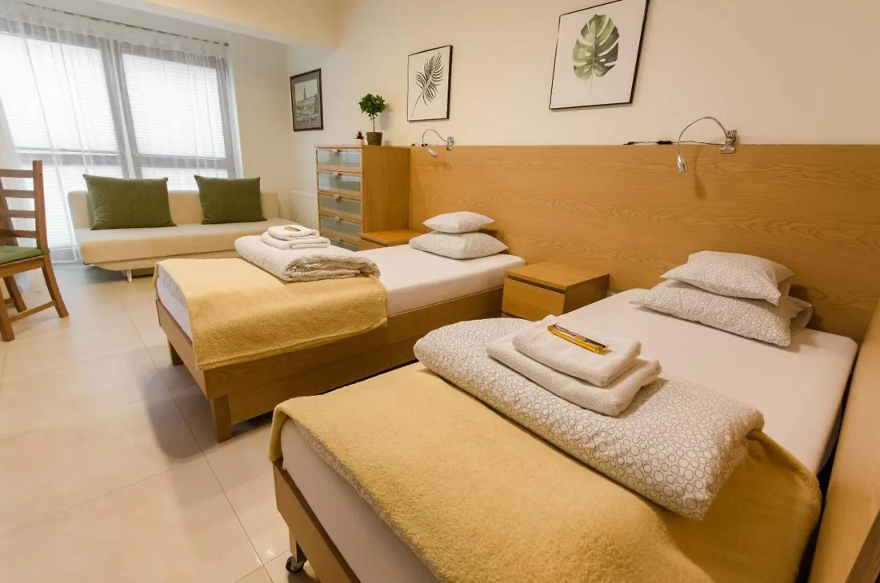 Family Apartments - Private Parking Krakow