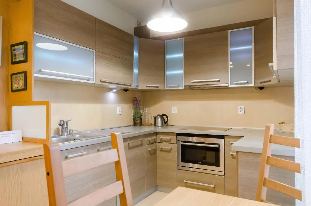 Family Apartments - Private Parking Krakow Poland